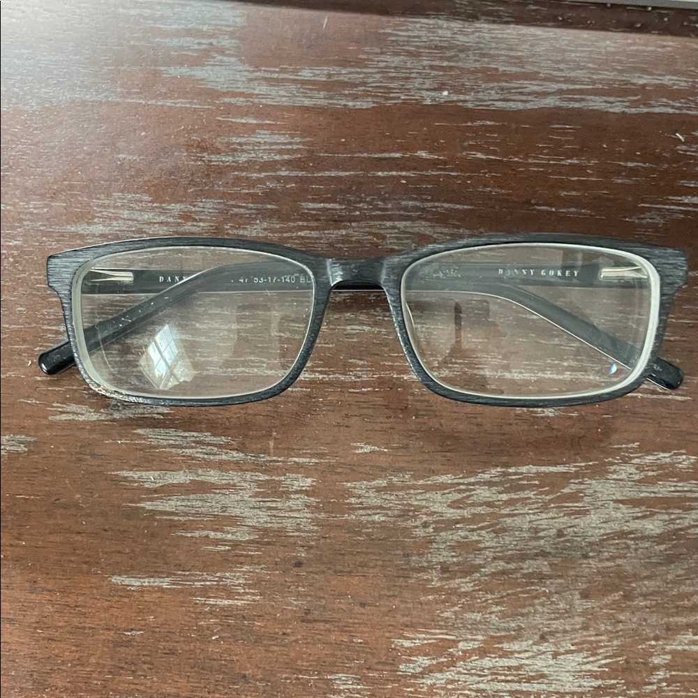 Danny Gokey 47 black with gray stripe Rectangular Glasses